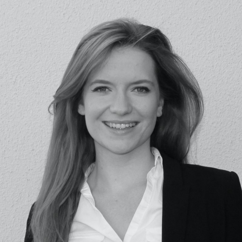 Profilbild und Porträtaufnahme von Fr. Jutta Harrer-Amersdorffer